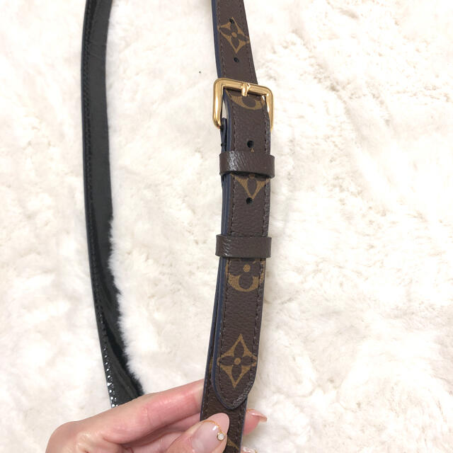 LOUIS VUITTON(ルイヴィトン)のバッグストラップ レディースのファッション小物(その他)の商品写真