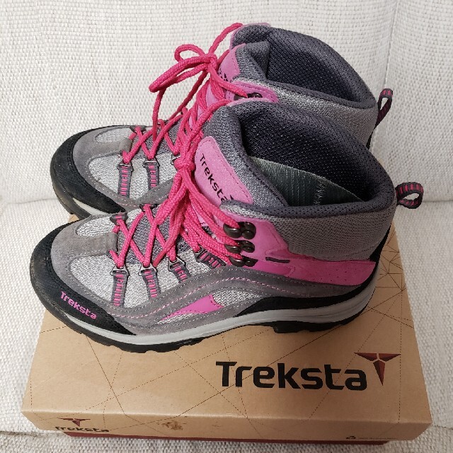 Treksta(トレクスタ)の登山靴 スポーツ/アウトドアのアウトドア(登山用品)の商品写真