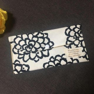 フラワー(flower)のhandmade ダリア柄マルチケース(ポーチ)