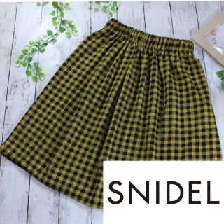 スナイデル(SNIDEL)のフレアスカート 夏 イエロー ひざ丈 スナイデル snidel 《美品》(ひざ丈スカート)