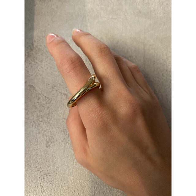 Ameri VINTAGE(アメリヴィンテージ)のgold  ring 指輪　アクセサリー　accessory レディースのアクセサリー(リング(指輪))の商品写真