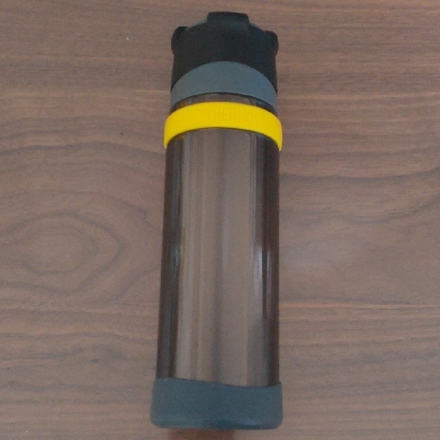 THERMOS(サーモス)のサーモス 山専用ボトル 500ml ブラック スポーツ/アウトドアのアウトドア(登山用品)の商品写真