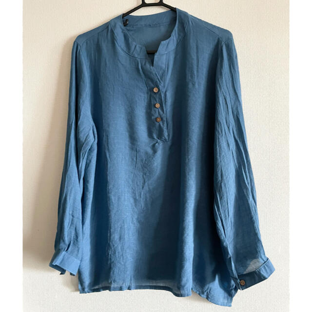 ブルーのチュニックブラウス [大きいサイズ 3XL] レディースのトップス(シャツ/ブラウス(長袖/七分))の商品写真