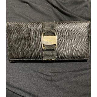 サルヴァトーレフェラガモ(Salvatore Ferragamo)のフェラガモ　長財布(財布)