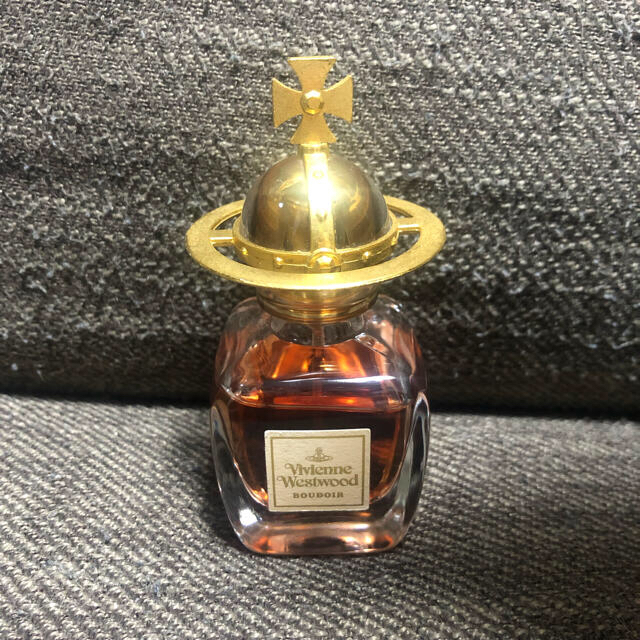 Vivienne Westwood(ヴィヴィアンウエストウッド)のヴィヴィアン・ウエストウッド ブドワール オードパルファム 30ml コスメ/美容の香水(香水(女性用))の商品写真