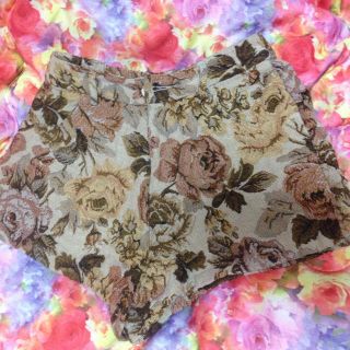 イング(INGNI)のINGNI ♡ お花柄ショーパン(ショートパンツ)