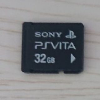 プレイステーションヴィータ(PlayStation Vita)のPSVita メモリーカード32GB(その他)