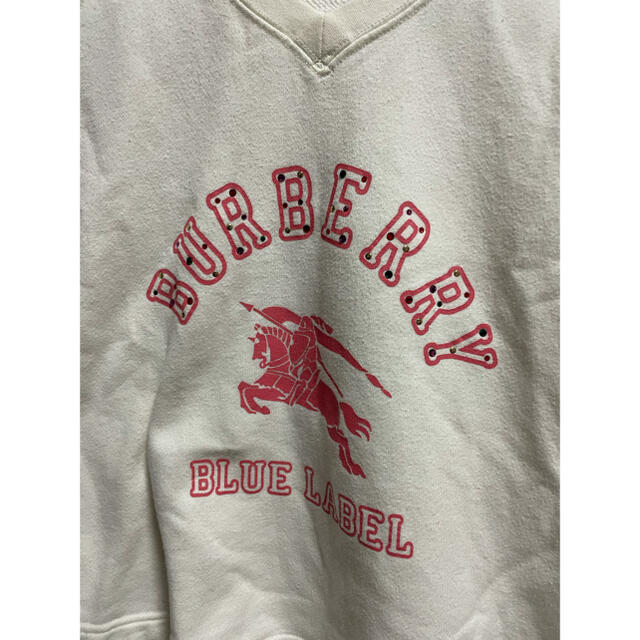 BURBERRY BLUE LABEL - バーバリーブルーレーベル ビッグロゴ 白Tシャツ スウェット トレーナーの通販 by まるまる's shop|バーバリーブルーレーベルならラクマ BURBERRY BLUE LABEL - バーバリーブルーレーベル ビッグロゴ 白Tシャツ スウェット トレーナーの通販 by まるまる's shop|バーバリーブルーレーベルならラクマ