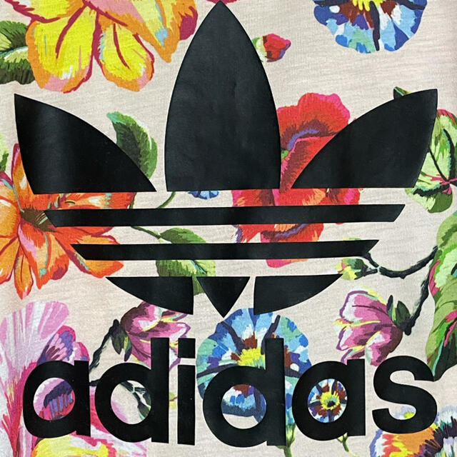 adidas(アディダス)のadidas  アディダス　オリジナルス　ファーム　レア　花柄　ワンピース レディースのワンピース(ミニワンピース)の商品写真