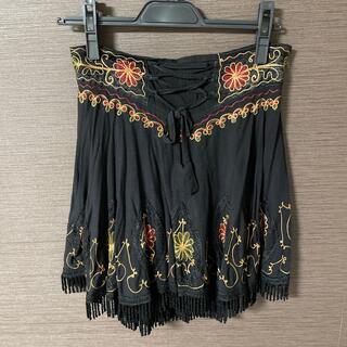 ジャストカヴァリ(Just Cavalli)のエスニック刺繍スカート(ミニスカート)