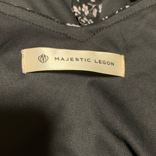 MAJESTIC LEGON(マジェスティックレゴン)のさくらたん様専用　マジェスティックレゴン　ロング花柄ワンピース レディースのワンピース(ロングワンピース/マキシワンピース)の商品写真
