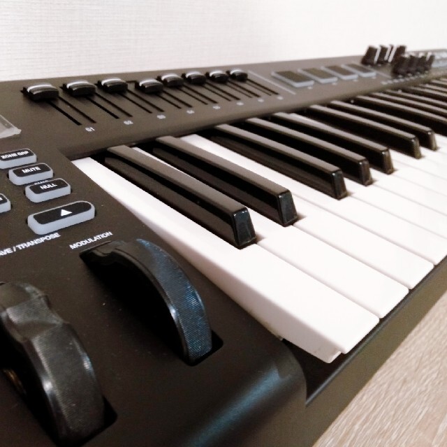 Alesis MIDIコントローラ(49鍵) QX49 楽器のDTM/DAW(MIDIコントローラー)の商品写真