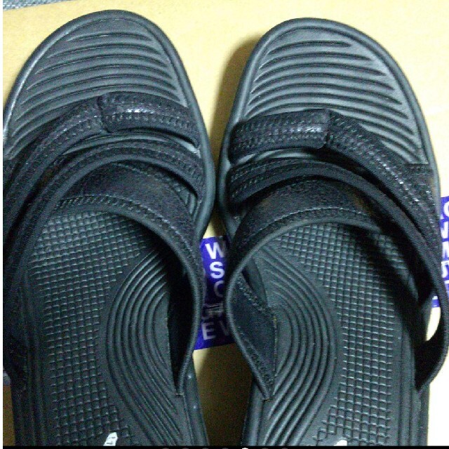 SKECHERS(スケッチャーズ)のスケッチャーズ サンダル 黒 23cm レディースの靴/シューズ(サンダル)の商品写真
