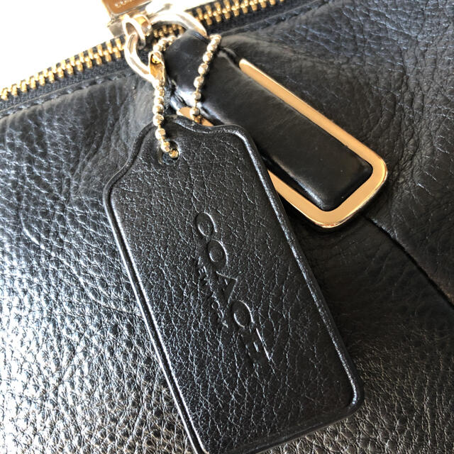 COACH(コーチ)のCOACHハンドバッグ　ハンドバッグ黒　トートバック レディースのバッグ(ハンドバッグ)の商品写真