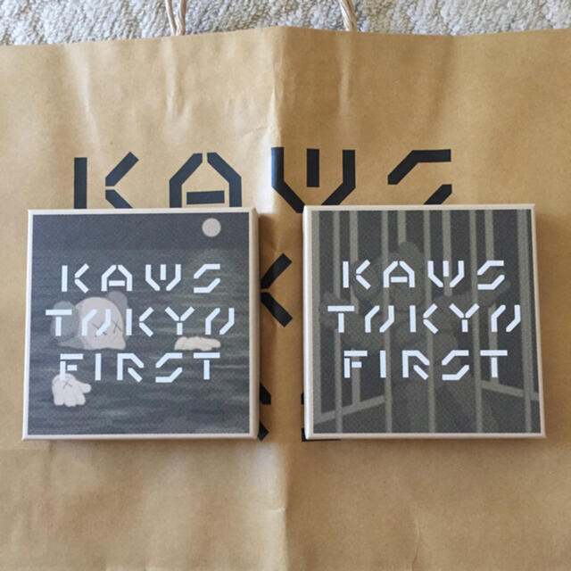 KAWS TOKYO FIRST ハンカチ 2つセット