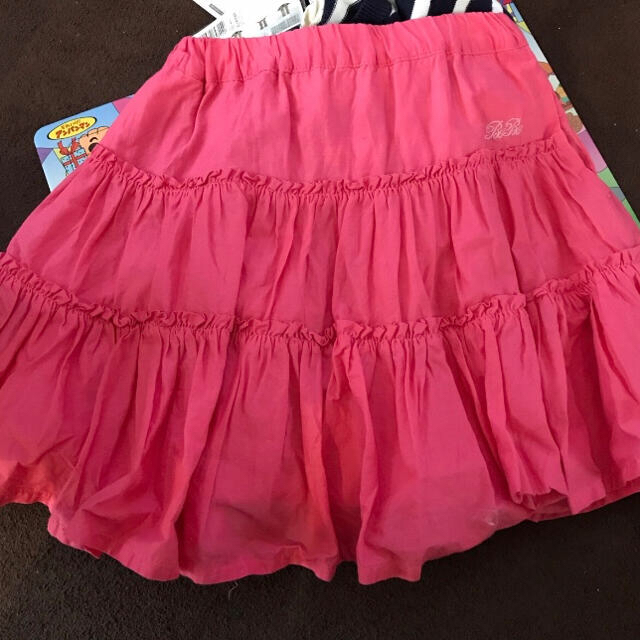 BeBe(ベベ)のbebe フリフリスカート キッズ/ベビー/マタニティのキッズ服女の子用(90cm~)(スカート)の商品写真