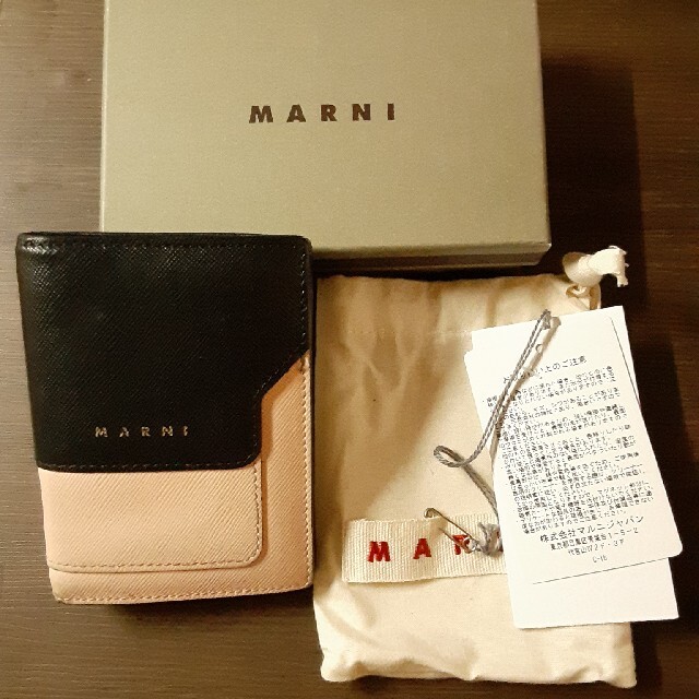 Marni(マルニ)のMARNI 財布 ミニ財布 マルニ レディースのファッション小物(財布)の商品写真