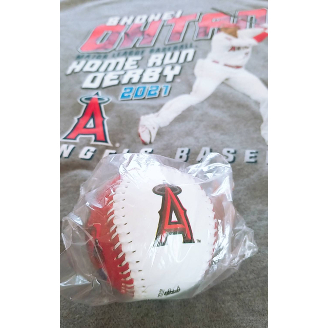 大谷翔平　ホームランダービー記念Tシャツ　新人王記念ボール付き