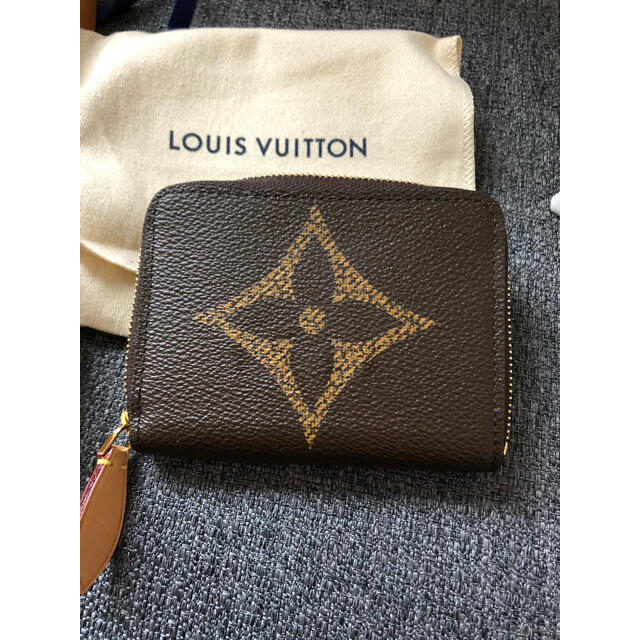 Louis Vuitton ルイヴィトン ジャイアント ジッピーコインパース