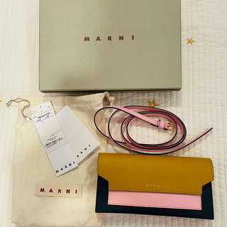 マルニ バイカラー 財布(レディース)の通販 93点 | Marniのレディース 