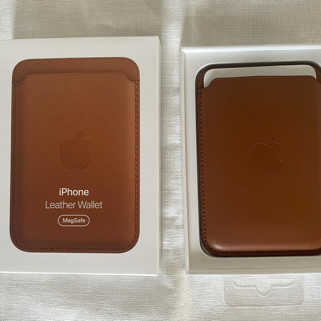 Apple純正 iPhone Leather Wallet MagSafe対応