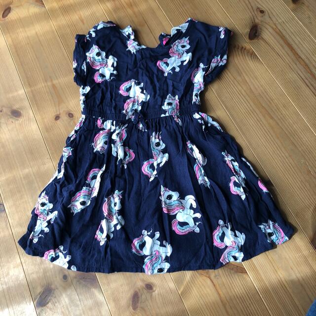 H&M(エイチアンドエム)の90㎝☆ワンピース3枚セット キッズ/ベビー/マタニティのキッズ服女の子用(90cm~)(ワンピース)の商品写真