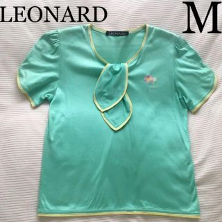 レオナール(LEONARD)の【レオナール】半袖　トップス　グリーン  ロゴ　リボン　美品(Tシャツ(半袖/袖なし))