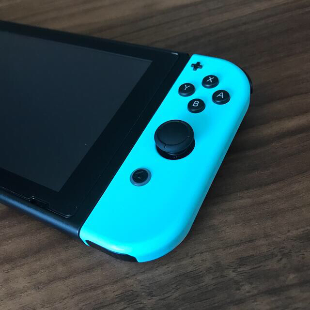 Nintendo Switch(ニンテンドースイッチ)のあつまれ どうぶつの森　Switch ニンテンドー　スイッチ　本体 エンタメ/ホビーのゲームソフト/ゲーム機本体(家庭用ゲーム機本体)の商品写真