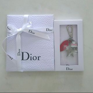 ディオール(Dior)のディオール◆キーホルダー◆チャーム◆唇◆リップ◆香水◆星◆Dior◆ノベルティ(キーホルダー)