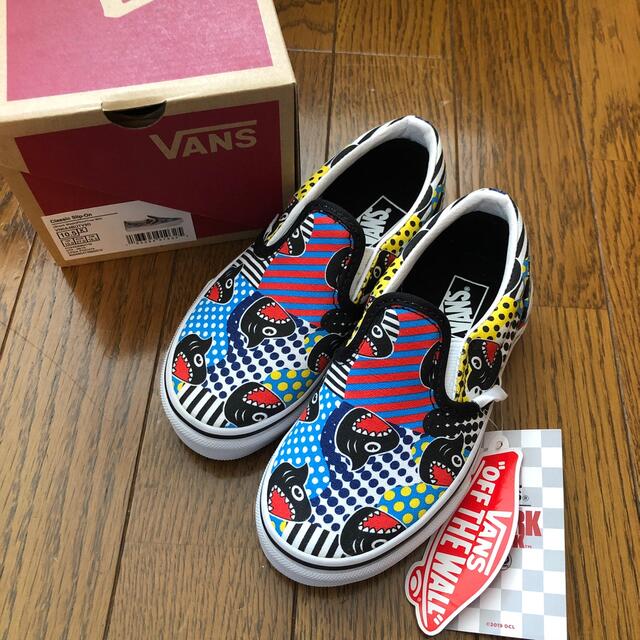 VANS(ヴァンズ)の新品⭐︎VANS スリッポン　16.5cm キッズ/ベビー/マタニティのベビー靴/シューズ(~14cm)(スニーカー)の商品写真