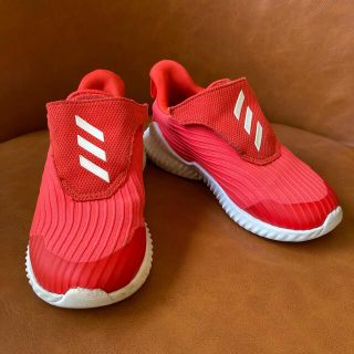 アディダス(adidas)のadidasキッズスニーカー　レッド15.5cm(スニーカー)