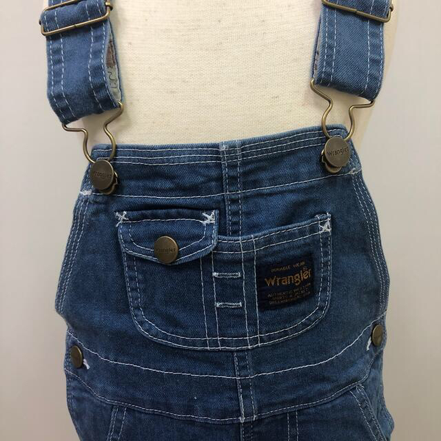 Wrangler(ラングラー)のデニム オーバーオール スヌーピー 95 股ボタンあり キッズ/ベビー/マタニティのベビー服(~85cm)(カバーオール)の商品写真