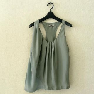 アクネ(ACNE)のAcne♡デザイントップス(シャツ/ブラウス(半袖/袖なし))