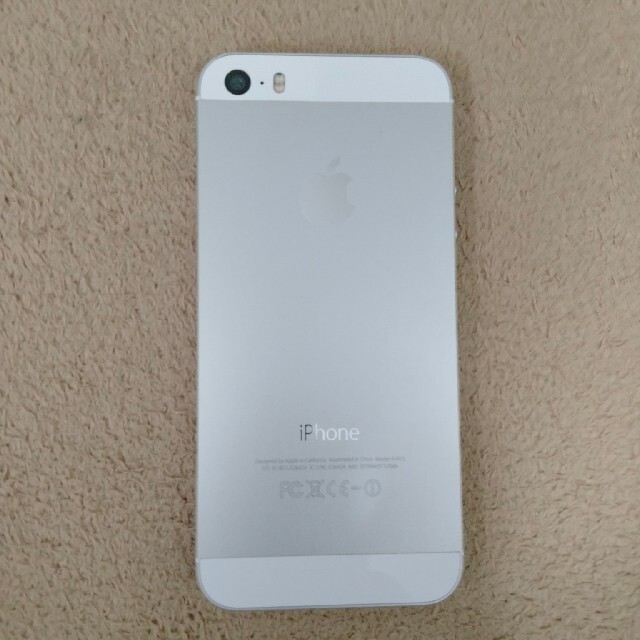 iPhone(アイフォーン)のiPhone5s  本体 スマホ/家電/カメラのスマートフォン/携帯電話(スマートフォン本体)の商品写真