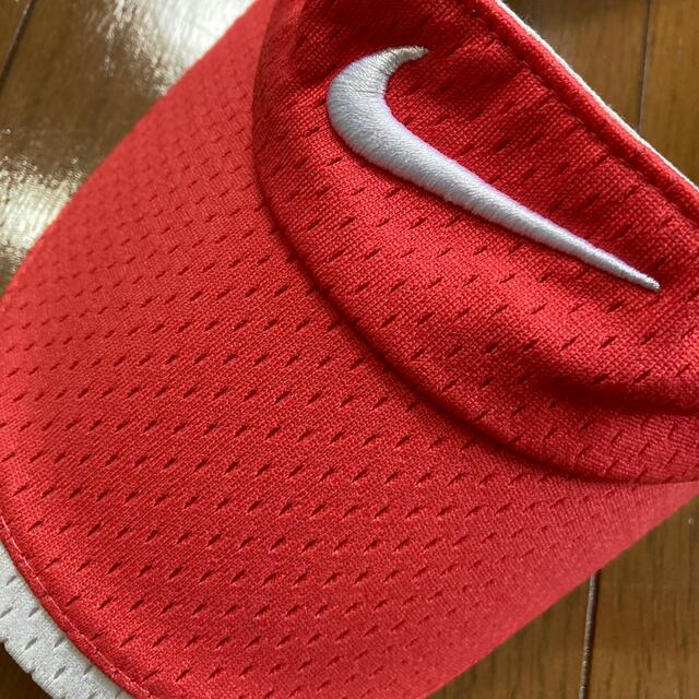 NIKE(ナイキ)のNIKEサンバイザー　　NIKEゴルフ メンズの帽子(サンバイザー)の商品写真