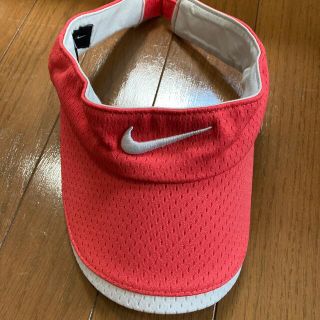 ナイキ(NIKE)のNIKEサンバイザー　　NIKEゴルフ(サンバイザー)