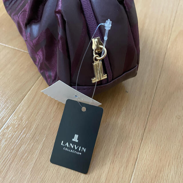 LANVIN(ランバン)のランバン　LANVIN    ポーチ　パープル レディースのファッション小物(ポーチ)の商品写真