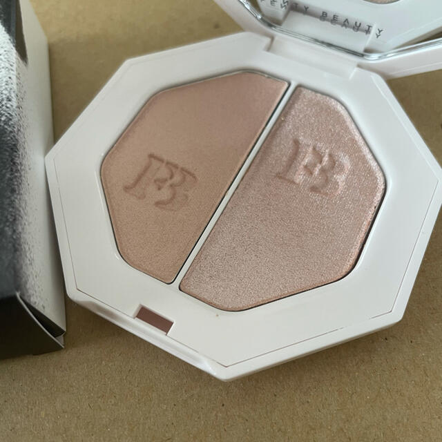 Sephora(セフォラ)のfenty ハイライト コスメ/美容のベースメイク/化粧品(フェイスカラー)の商品写真