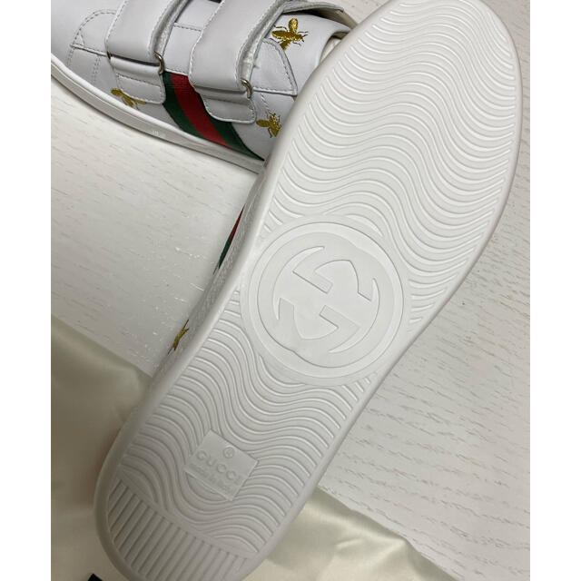 Gucci(グッチ)の◆激レア◆グッチ◆スニーカー◆レディース◆星◆22センチ◆白◆赤◆緑◆ホワイト レディースの靴/シューズ(スニーカー)の商品写真