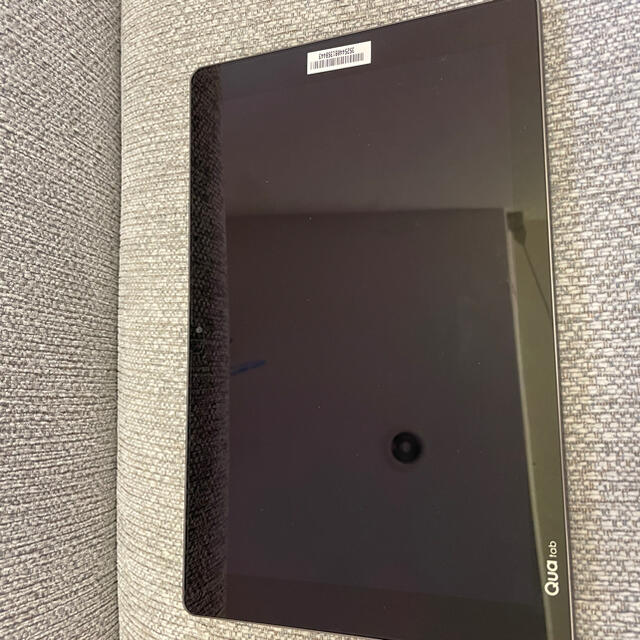 LG Electronics(エルジーエレクトロニクス)のQua tab PZ au タブレット　LG Android スマホ/家電/カメラのPC/タブレット(タブレット)の商品写真