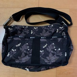 レスポートサック(LeSportsac)のレスポートサック　エッセンシャル　HOBO 黒(ショルダーバッグ)