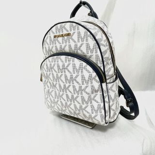 マイケルコース(Michael Kors)のMICHAEL KORS マイケルコース MK総柄リュック ネイビー＆ホワイト(リュック/バックパック)