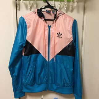 アディダス(adidas)のアディダス ウィンドブレーカー 新品同様(ナイロンジャケット)