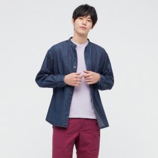 ユニクロ(UNIQLO)の【新品】UNIQLO　ユニクロ　デニムオーバーサイズスタンドカラーシャツ 男女兼(シャツ)