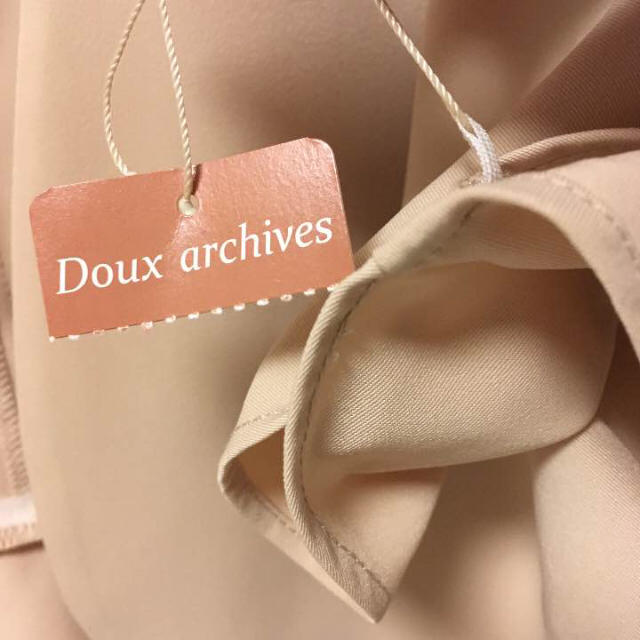 Doux archives(ドゥアルシーヴ)の【新品タグ付】Doux archives半袖ボレロ レディースのフォーマル/ドレス(その他)の商品写真