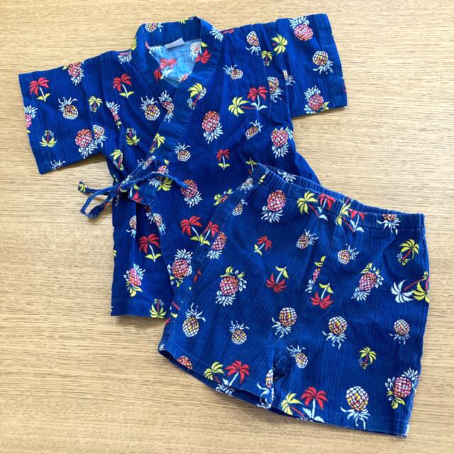 petit main(プティマイン)のpetit mine 甚平　トロピカル　90cm キッズ/ベビー/マタニティのキッズ服男の子用(90cm~)(甚平/浴衣)の商品写真