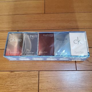 カルバンクライン(Calvin Klein)のカルバンクライン　ヴェルサーチ　香水セット(ユニセックス)