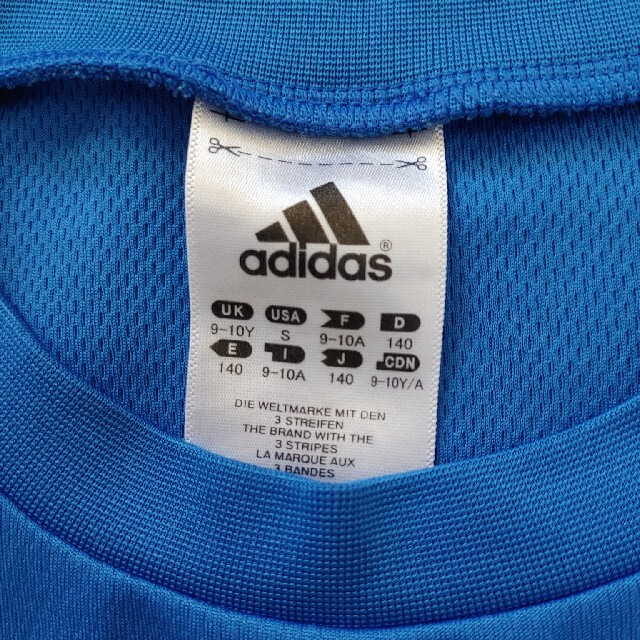 adidas(アディダス)のadidas140　タンクトップ140  サッカー140　スポーツTシャツ140 キッズ/ベビー/マタニティのキッズ服男の子用(90cm~)(Tシャツ/カットソー)の商品写真