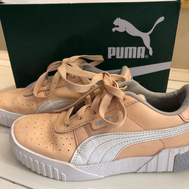 PUMA(プーマ)のPUMA スニーカー　ピンクベージュ20.0 キッズ/ベビー/マタニティのキッズ靴/シューズ(15cm~)(スニーカー)の商品写真