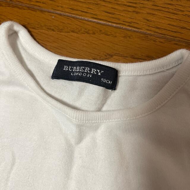 BURBERRY(バーバリー)のバーバリー　トップス　女の子　90 キッズ/ベビー/マタニティのベビー服(~85cm)(Ｔシャツ)の商品写真